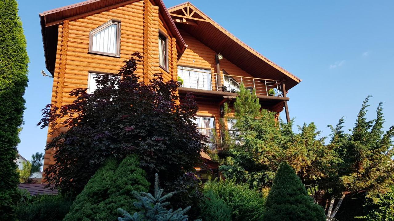 Luxury Villa With Pool And Sauna Chernivtsi Exterior foto