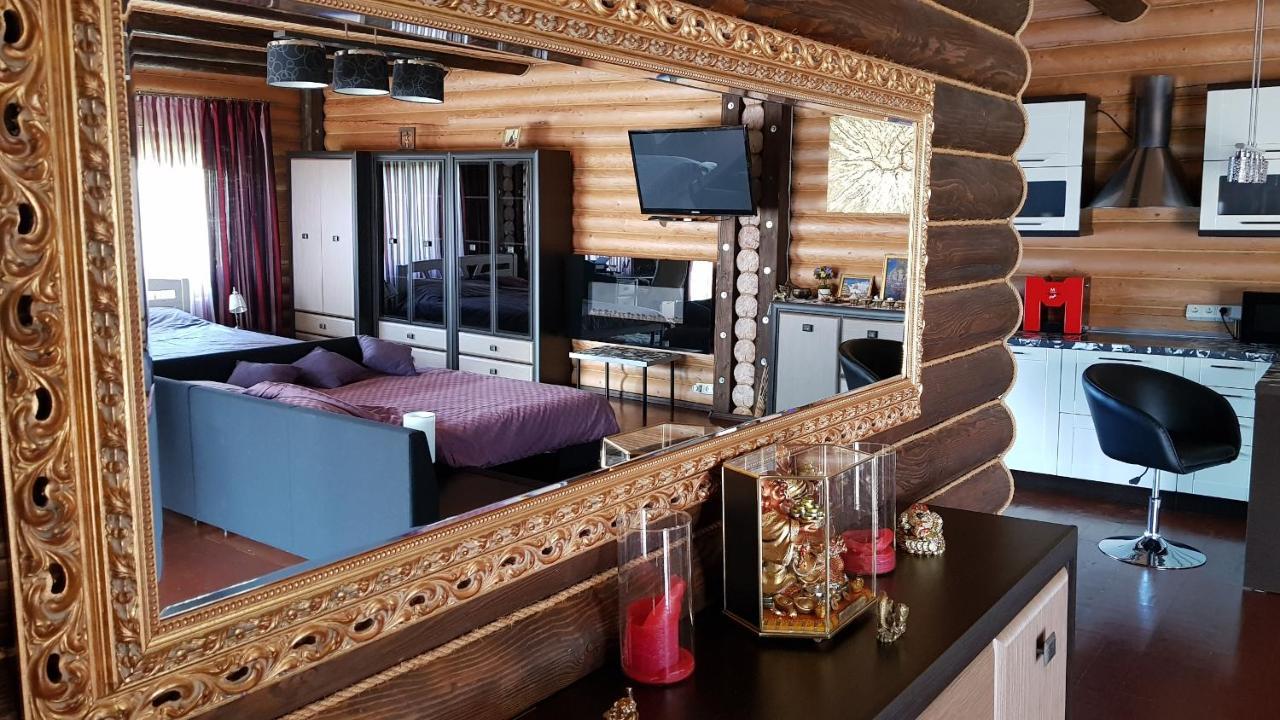 Luxury Villa With Pool And Sauna Chernivtsi Exterior foto